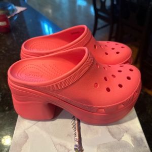Croc Siren Clogs